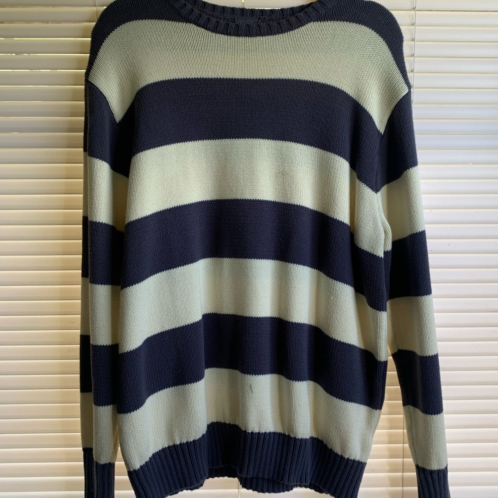 Brandy Melville Brianna Sweater